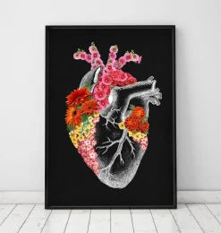 Coeur anatomique avec fleurs II