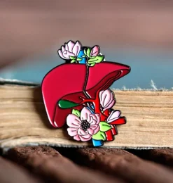 Foie aux fleurs - Pin's émail