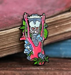 Larynx, aorte et thyroïde avec fleurs - Pins